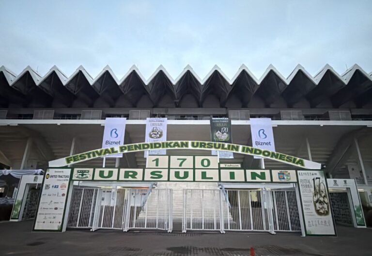 Hadir di Festival Pendidikan 170 Tahun Ursulin Indonesia Booth KapanJepan dan Edulabo Dipadati Lebih dari 300 Pengunjung